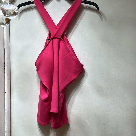 Pretty pink top - Picture 2 of 3